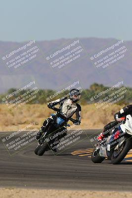 media/Nov-06-2023-Moto Forza (Mon) [[ce023d0744]]/4-Beginner Group/Session 3 (Turn 16)/